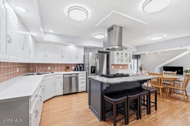 5426 Woodridge Drive, Toledo, OH 43623