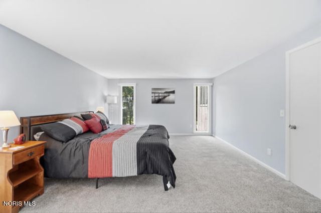 5426 Woodridge Drive, Toledo, OH 43623
