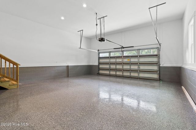 516 Genoes Point Road SW, Supply, NC 28462