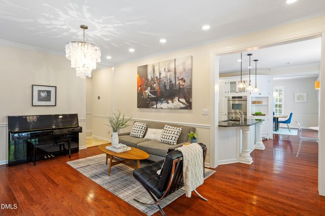 824 Pinehurst Drive, Chapel Hill, NC 27517