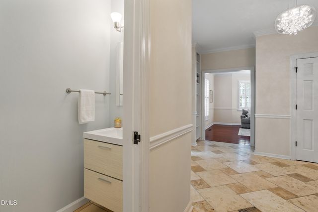 824 Pinehurst Drive, Chapel Hill, NC 27517