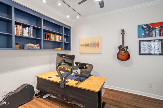 824 Pinehurst Drive, Chapel Hill, NC 27517