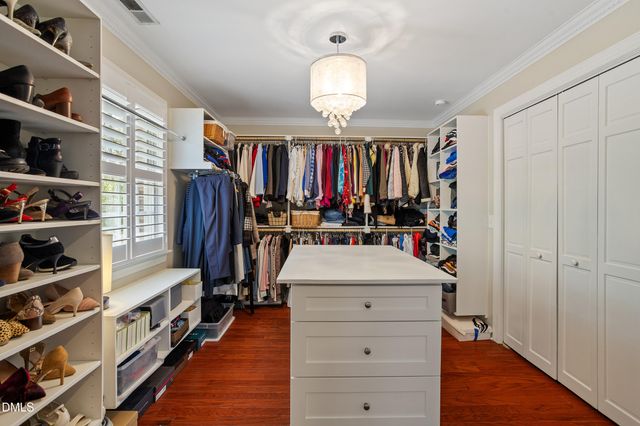 824 Pinehurst Drive, Chapel Hill, NC 27517