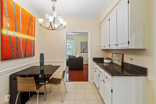 824 Pinehurst Drive, Chapel Hill, NC 27517