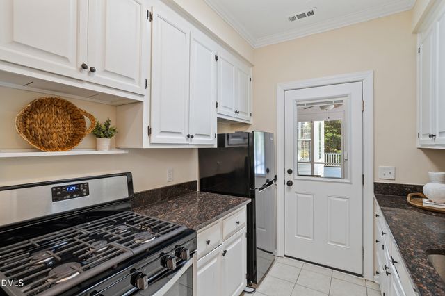 824 Pinehurst Drive, Chapel Hill, NC 27517