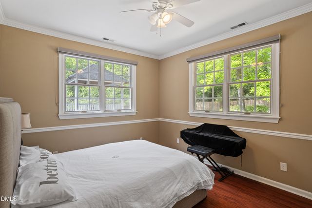 824 Pinehurst Drive, Chapel Hill, NC 27517