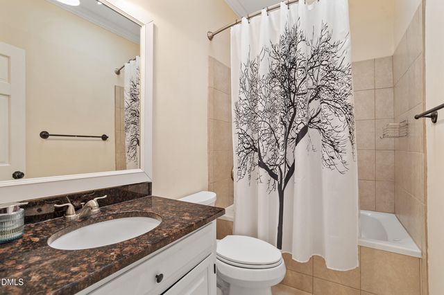 824 Pinehurst Drive, Chapel Hill, NC 27517