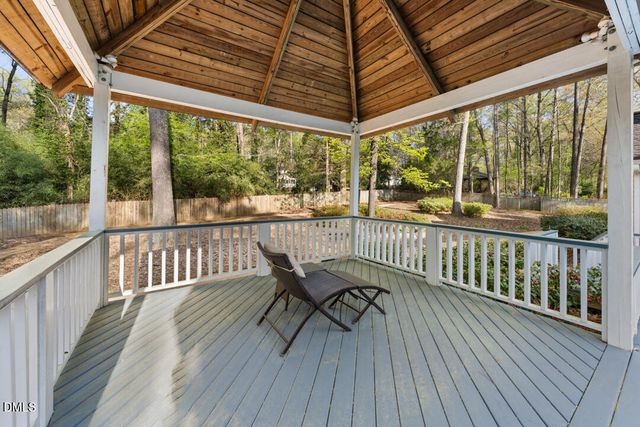 824 Pinehurst Drive, Chapel Hill, NC 27517