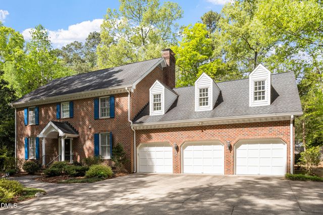 824 Pinehurst Drive, Chapel Hill, NC 27517