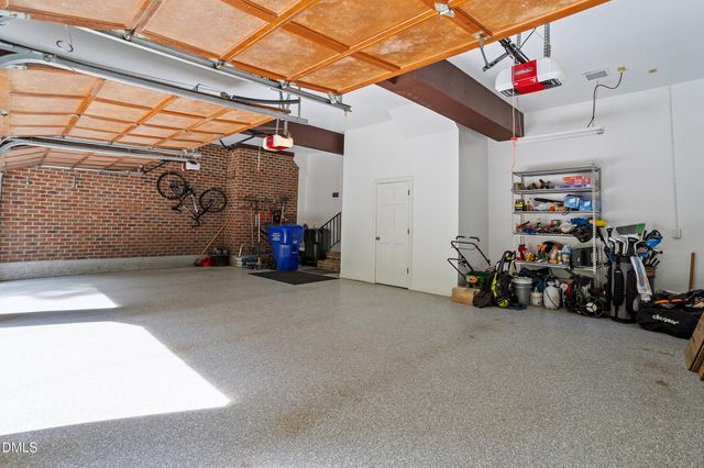 824 Pinehurst Drive, Chapel Hill, NC 27517