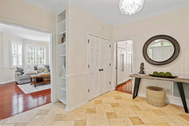 824 Pinehurst Drive, Chapel Hill, NC 27517