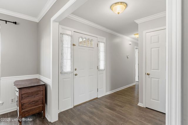 8301 Charleston Way, Shelbyville, KY 40065