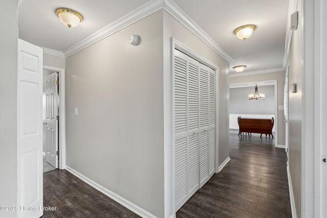 8301 Charleston Way, Shelbyville, KY 40065