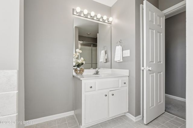 8301 Charleston Way, Shelbyville, KY 40065