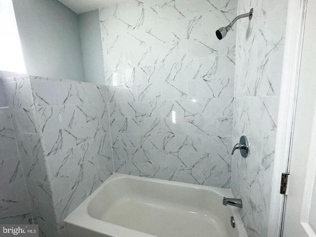 1546 S BAILEY ST, Philadelphia, PA 19146
