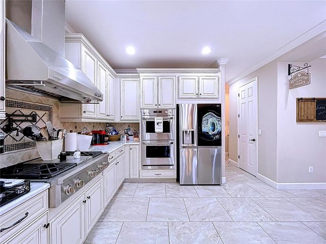 1737 VIRGINIA WILLOW DRIVE, Zephyrhills, FL 33544