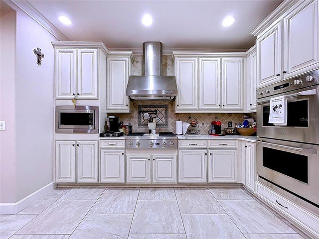 1737 VIRGINIA WILLOW DRIVE, Zephyrhills, FL 33544