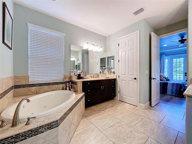 1737 VIRGINIA WILLOW DRIVE, Zephyrhills, FL 33544