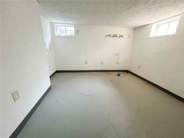 529 N 5th Street, Lacygne, KS 66040