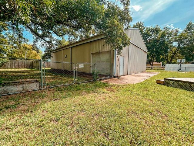 529 N 5th Street, Lacygne, KS 66040