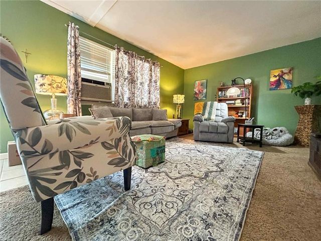 529 N 5th Street, Lacygne, KS 66040