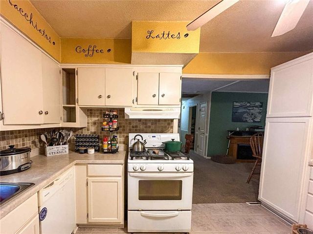 529 N 5th Street, Lacygne, KS 66040