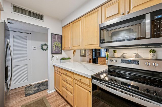 12022 W Greenway Drive 103, Royal Palm Beach, FL 33411