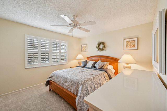 12022 W Greenway Drive 103, Royal Palm Beach, FL 33411