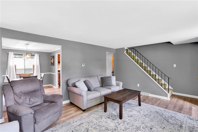 16 Midway Drive, Kennedy Twp, PA 15136