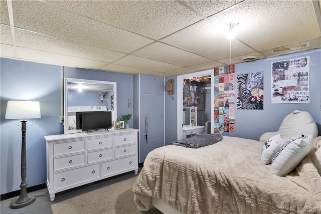 16 Midway Drive, Kennedy Twp, PA 15136