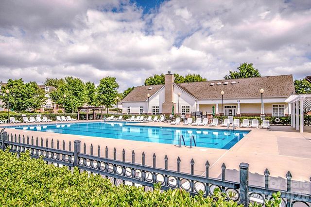 17151 Doe Valley Court, Cornelius, NC 28031