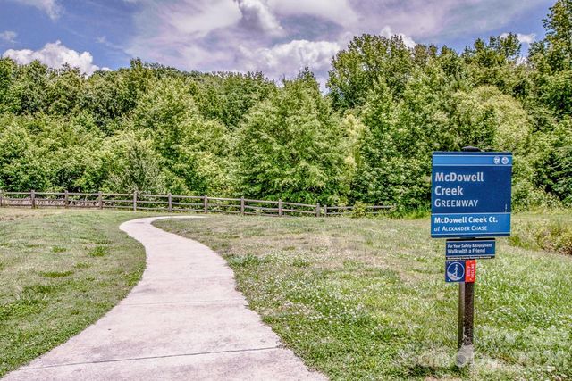 17151 Doe Valley Court, Cornelius, NC 28031