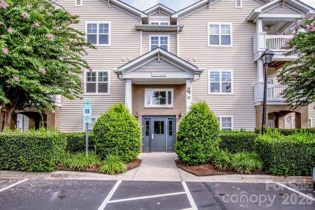 17151 Doe Valley Court, Cornelius, NC 28031