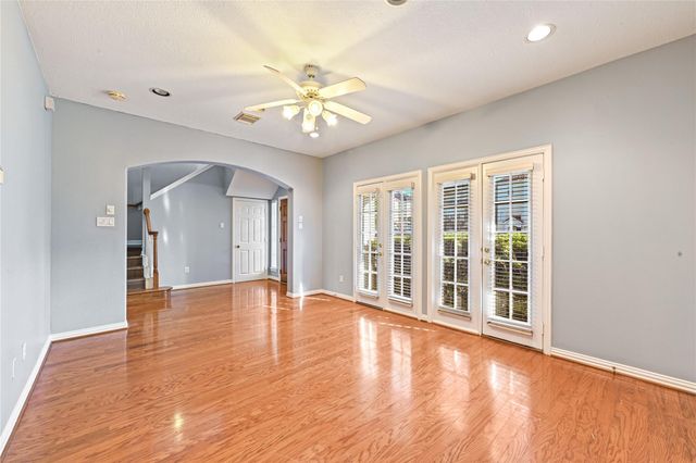 7130 Windwater Parkway N, Houston, TX 77036