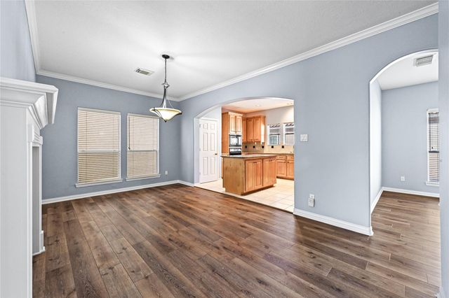 7130 Windwater Parkway N, Houston, TX 77036