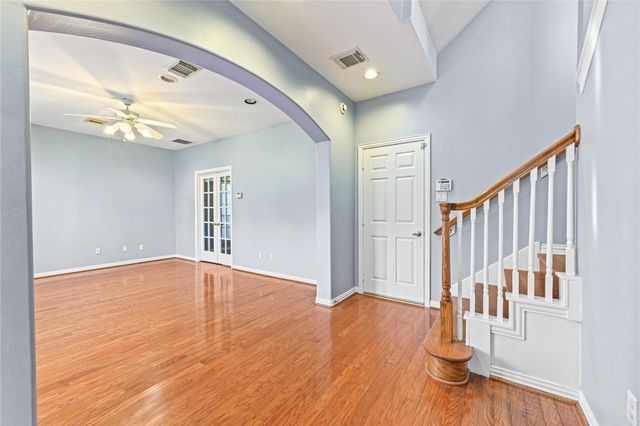 7130 Windwater Parkway N, Houston, TX 77036