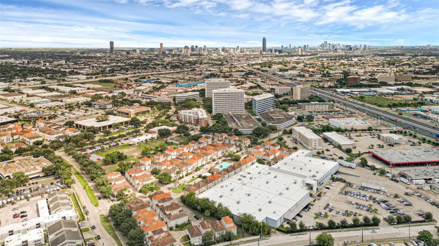 7130 Windwater Parkway N, Houston, TX 77036