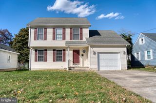 711 E DIVISION ST, Dover, DE 19901