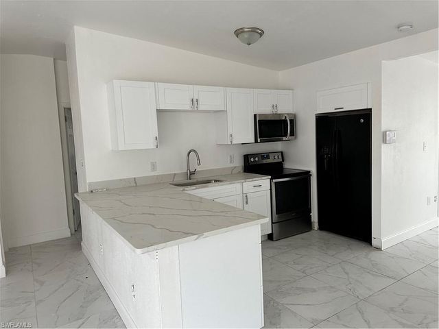 18633 Matanzas RD, Fort Myers, FL 33967