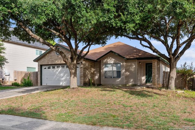1004 Boxer Pass Drive, Schertz, TX 78154