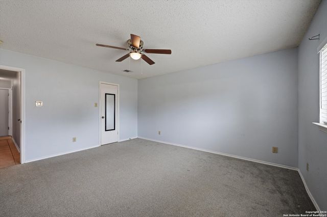 1004 Boxer Pass Drive, Schertz, TX 78154