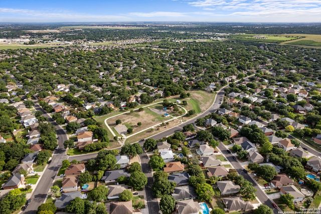 1004 Boxer Pass Drive, Schertz, TX 78154
