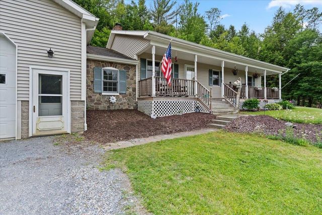 3992 Main Road, Huntington, VT 05462