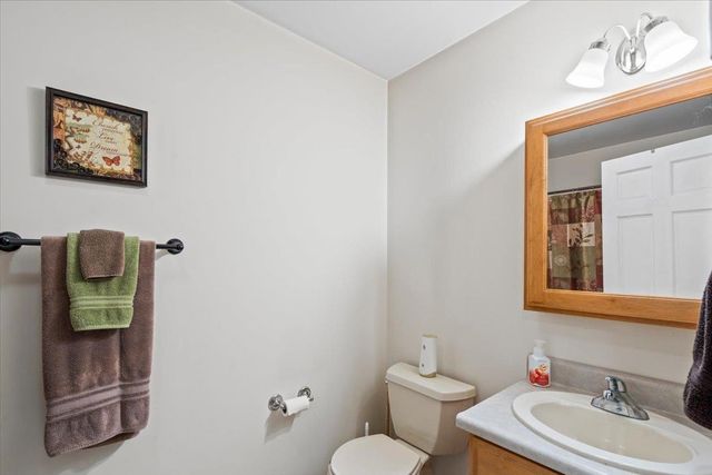 3992 Main Road, Huntington, VT 05462