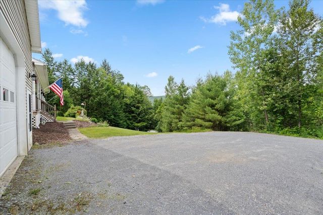 3992 Main Road, Huntington, VT 05462