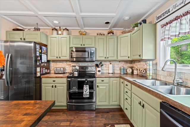 3992 Main Road, Huntington, VT 05462
