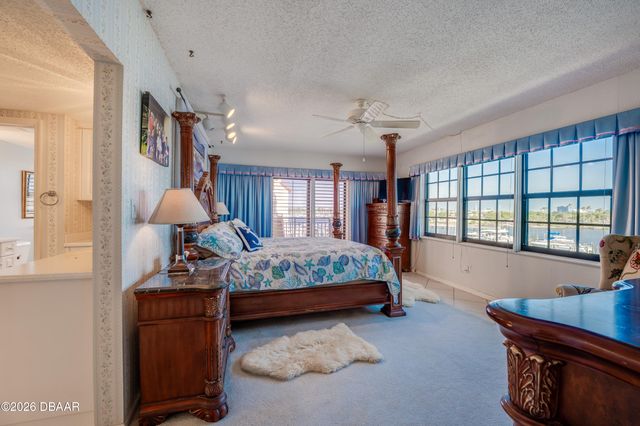 731 Marina Point Drive, Daytona Beach, FL 32114