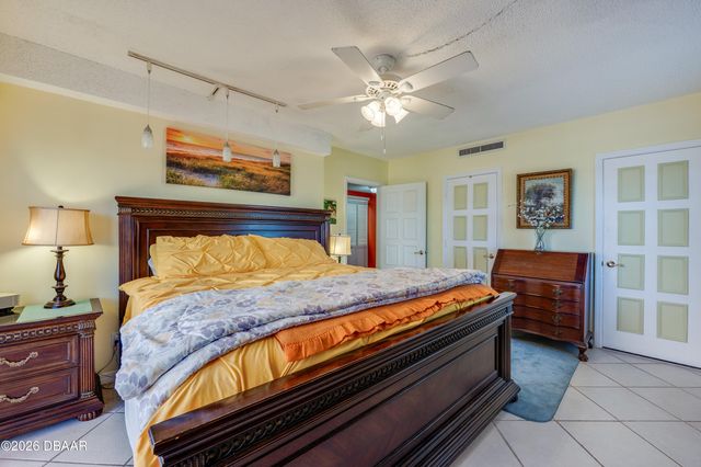 731 Marina Point Drive, Daytona Beach, FL 32114