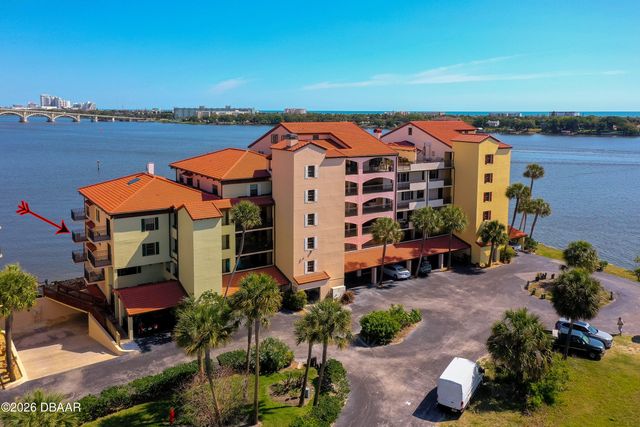 731 Marina Point Drive, Daytona Beach, FL 32114