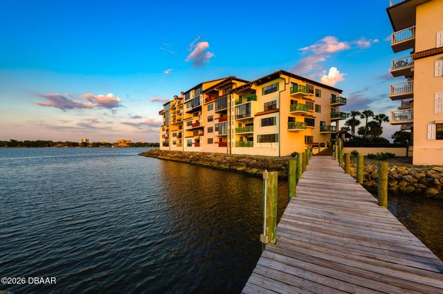 731 Marina Point Drive, Daytona Beach, FL 32114